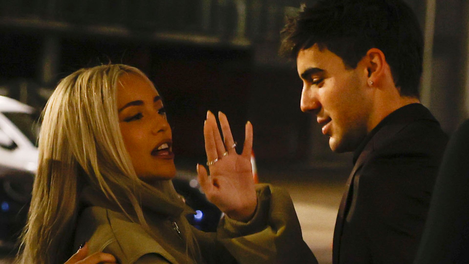 El detalle más romántico de Óscar Casas con Ana Mena tras su gran noche en Madrid: así se demuestra el amor