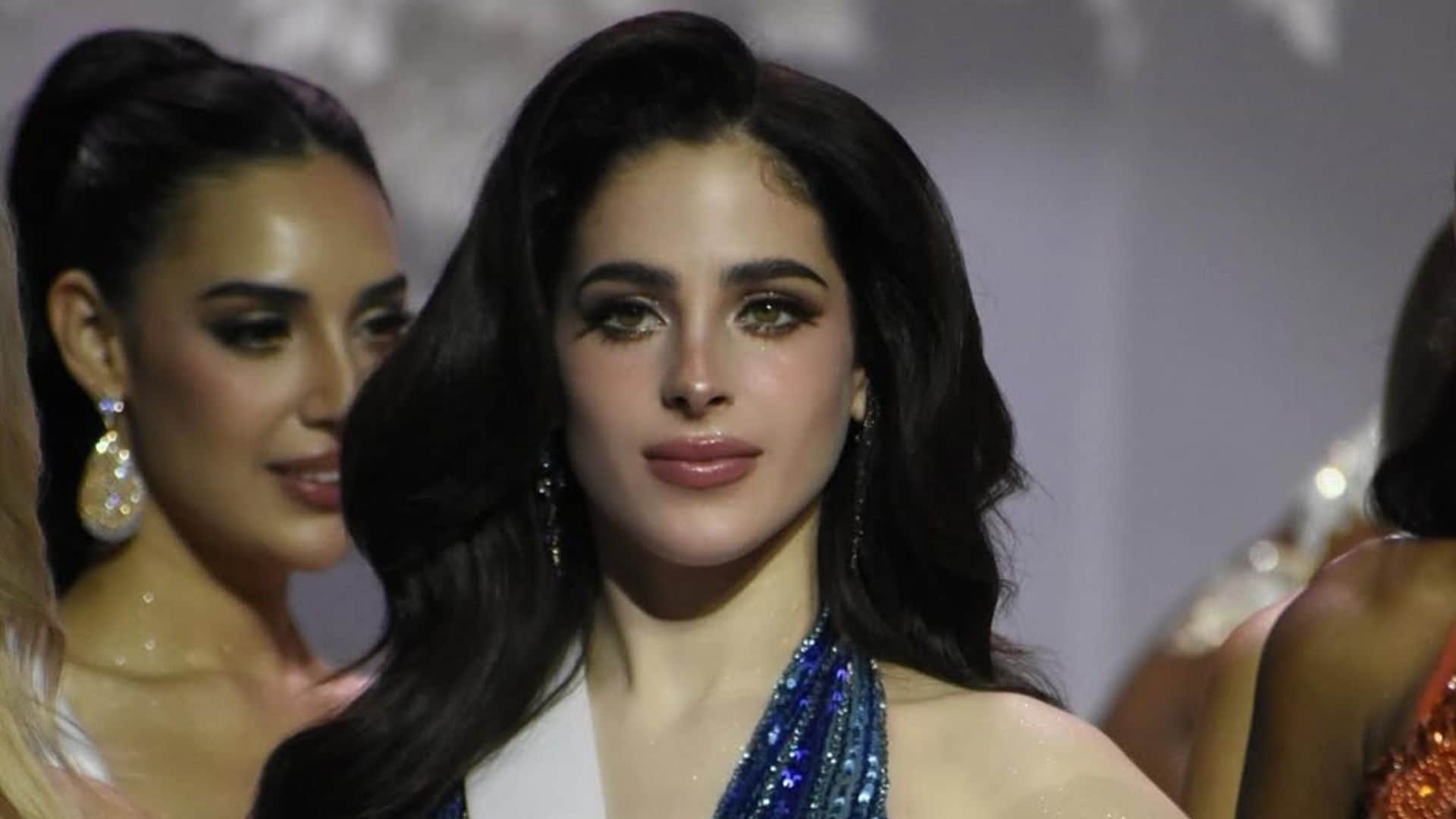 Fátima Bosch reapareció espectacular en las actividades de Miss Universe.