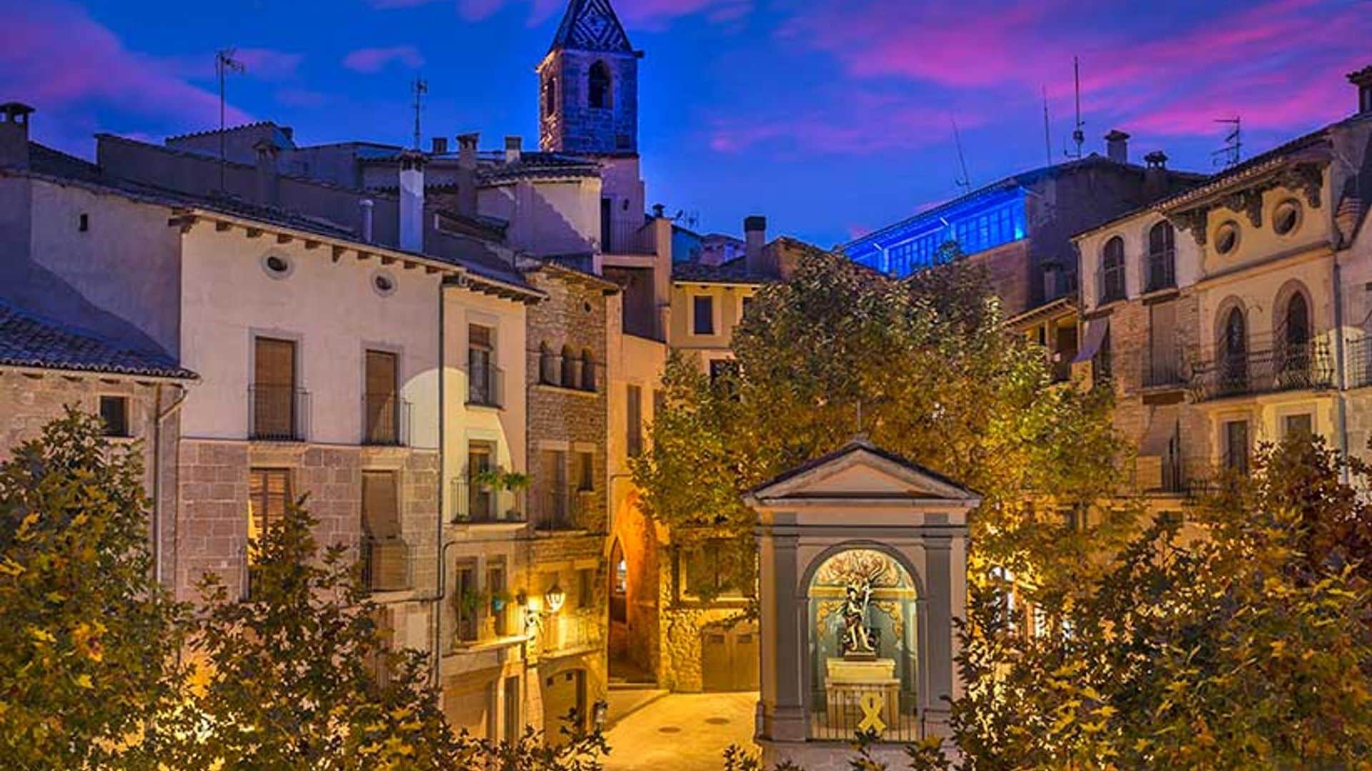 Solsona, un pueblo medieval con sorpresas gigantes