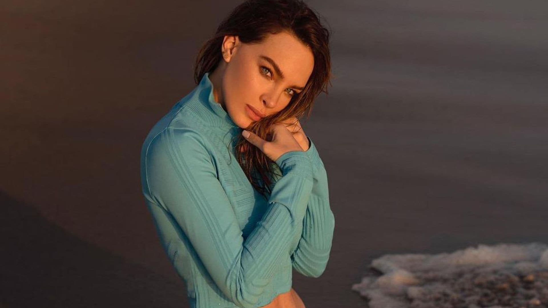 Belinda obtiene predicciones del tarot sobre el futuro de su vida amorosa