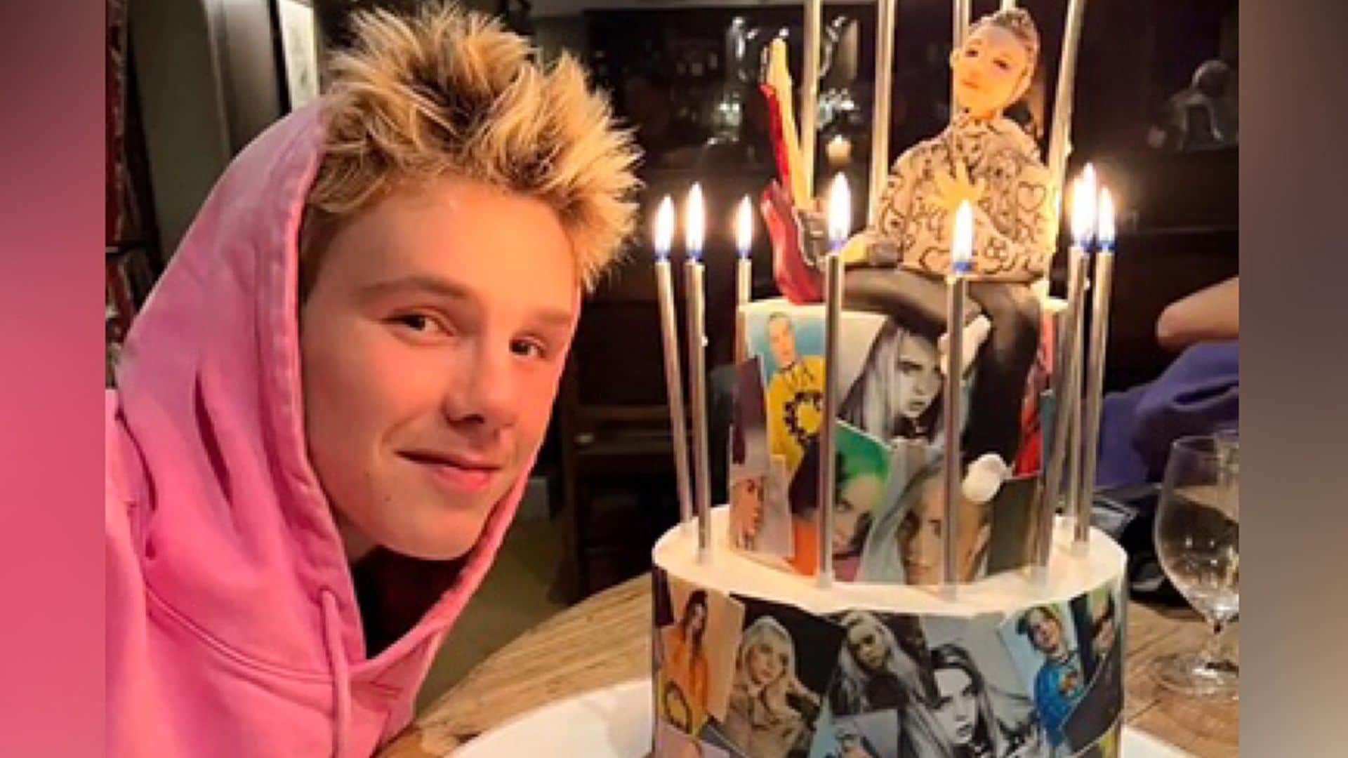 David Beckham comparte orgulloso un vídeo de su hijo Cruz cantando para felicitarlo por su 17º cumpleaños