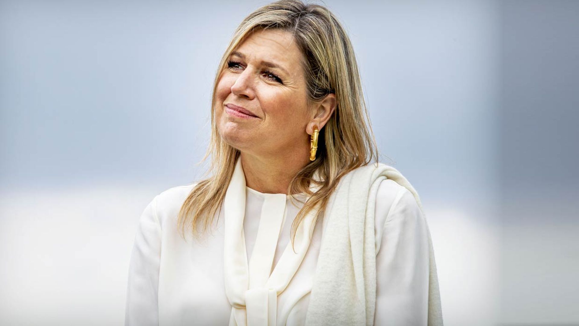 Máxima sucumbe a los pendientes 'bambú' de Leonor y doña Letizia