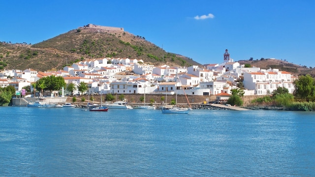 Panorámica del pueblo de Sanlúcar de Guadiana, en Huelva