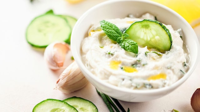 Tzatziki, salsa griega con pepino