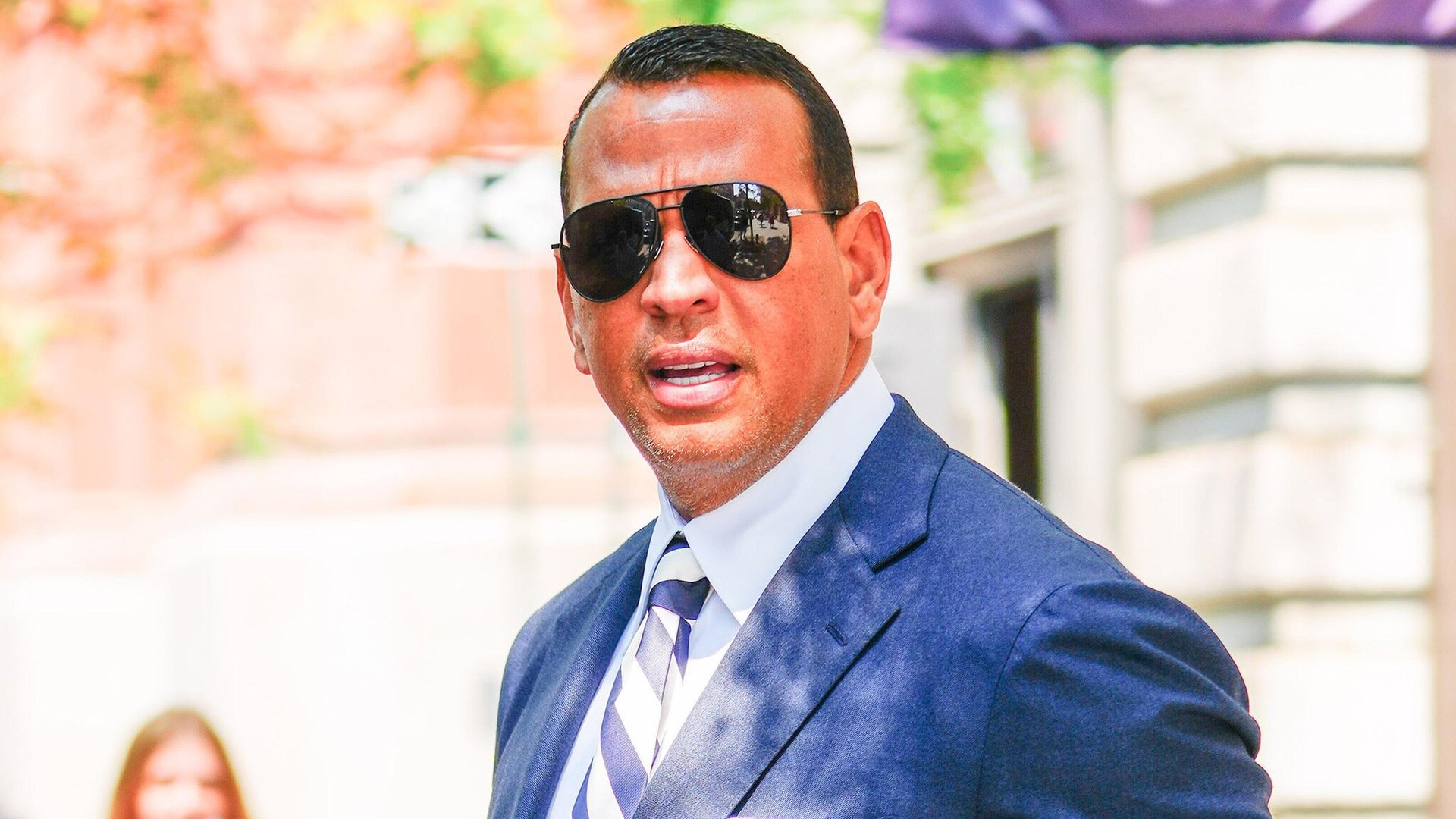 Alex Rodriguez preocupado por un problema de salud que lo aqueja