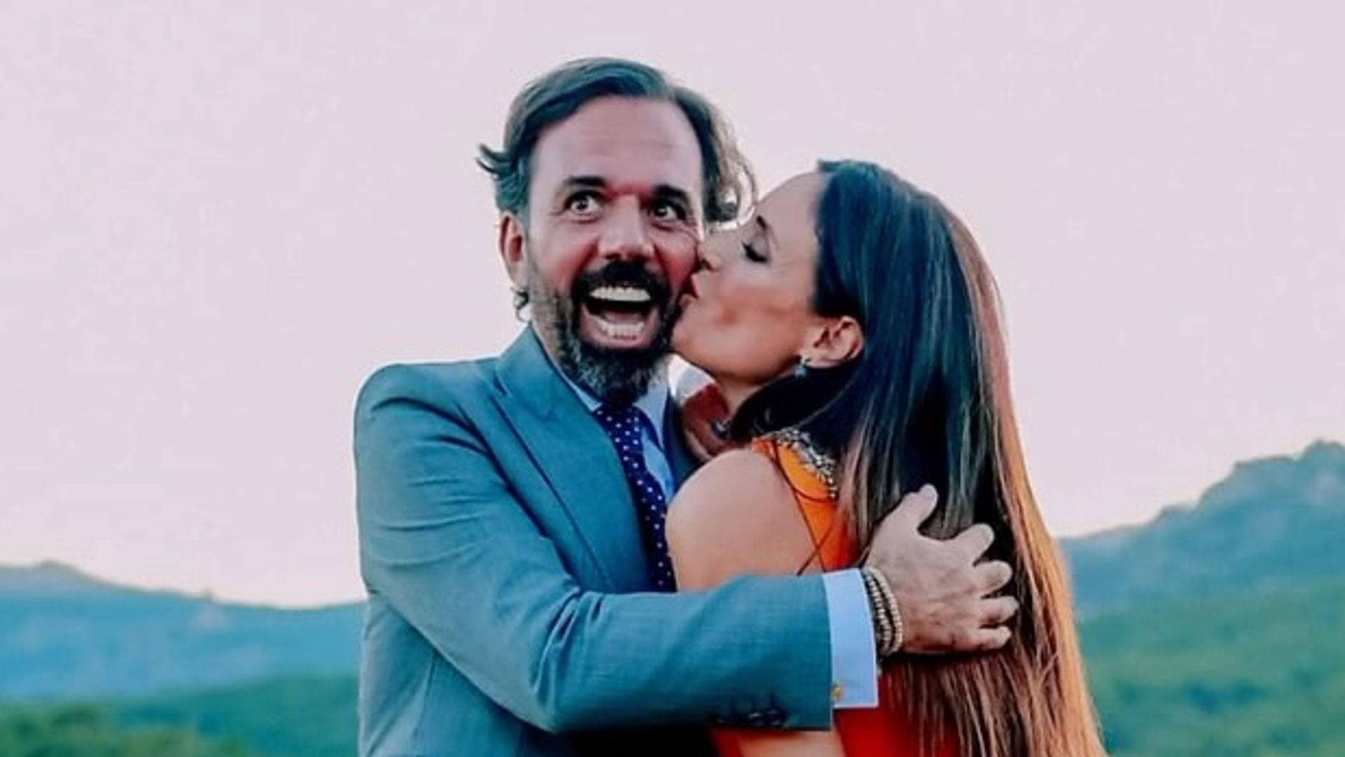 Isabel Rábago con su marido