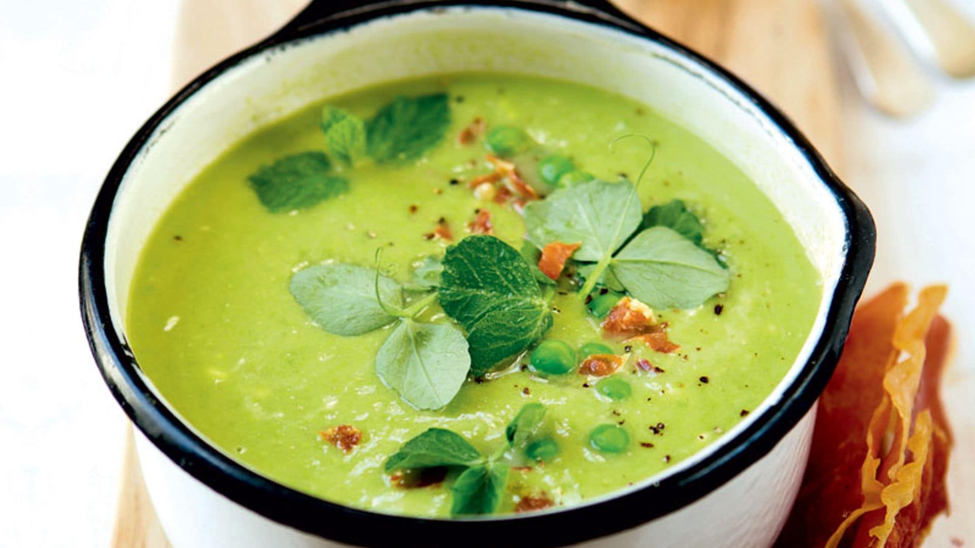 Crema de guisantes con berros