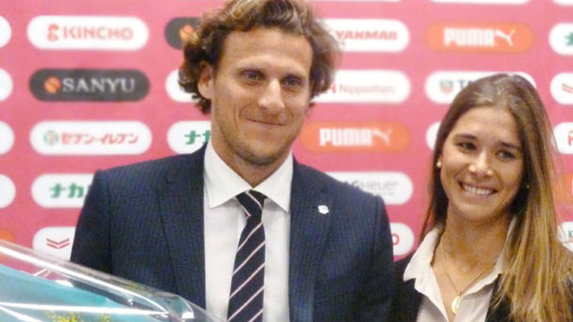 Diego Forlán espera su primer hijo