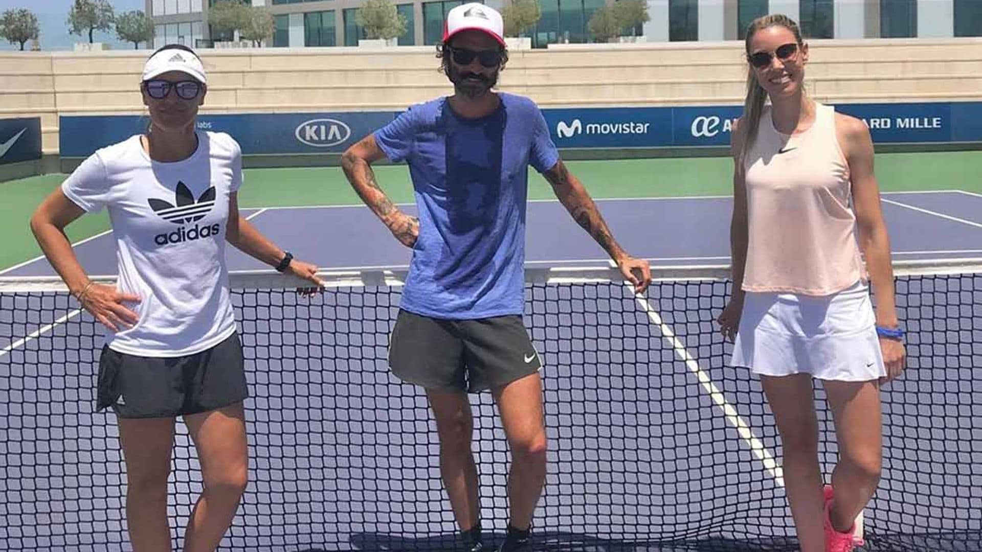 Maribel Nadal se enfrenta en la cancha de tenis a… ¡Leiva!
