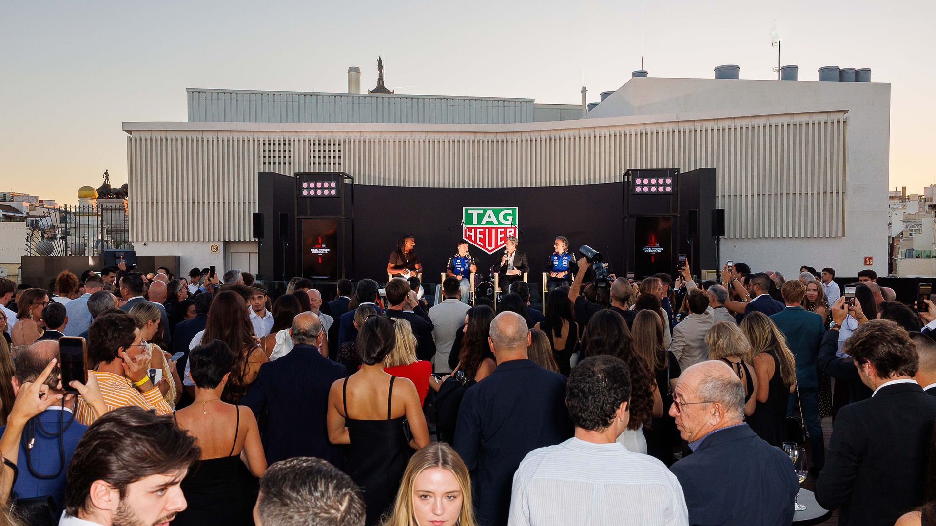 El escenario donde pudimos ver entrevistas y música en directo durante todo el evento