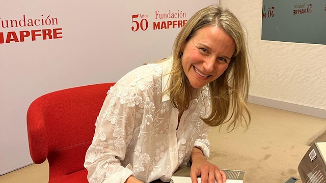 María de León presenta su segundo libro, 'Vivir con sentido'
