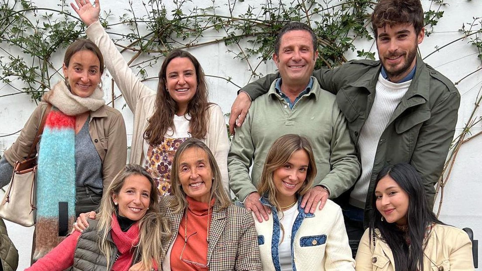 María y Lucía Pombo: todos los detalles de su escapada en familia, entre preparativos de boda