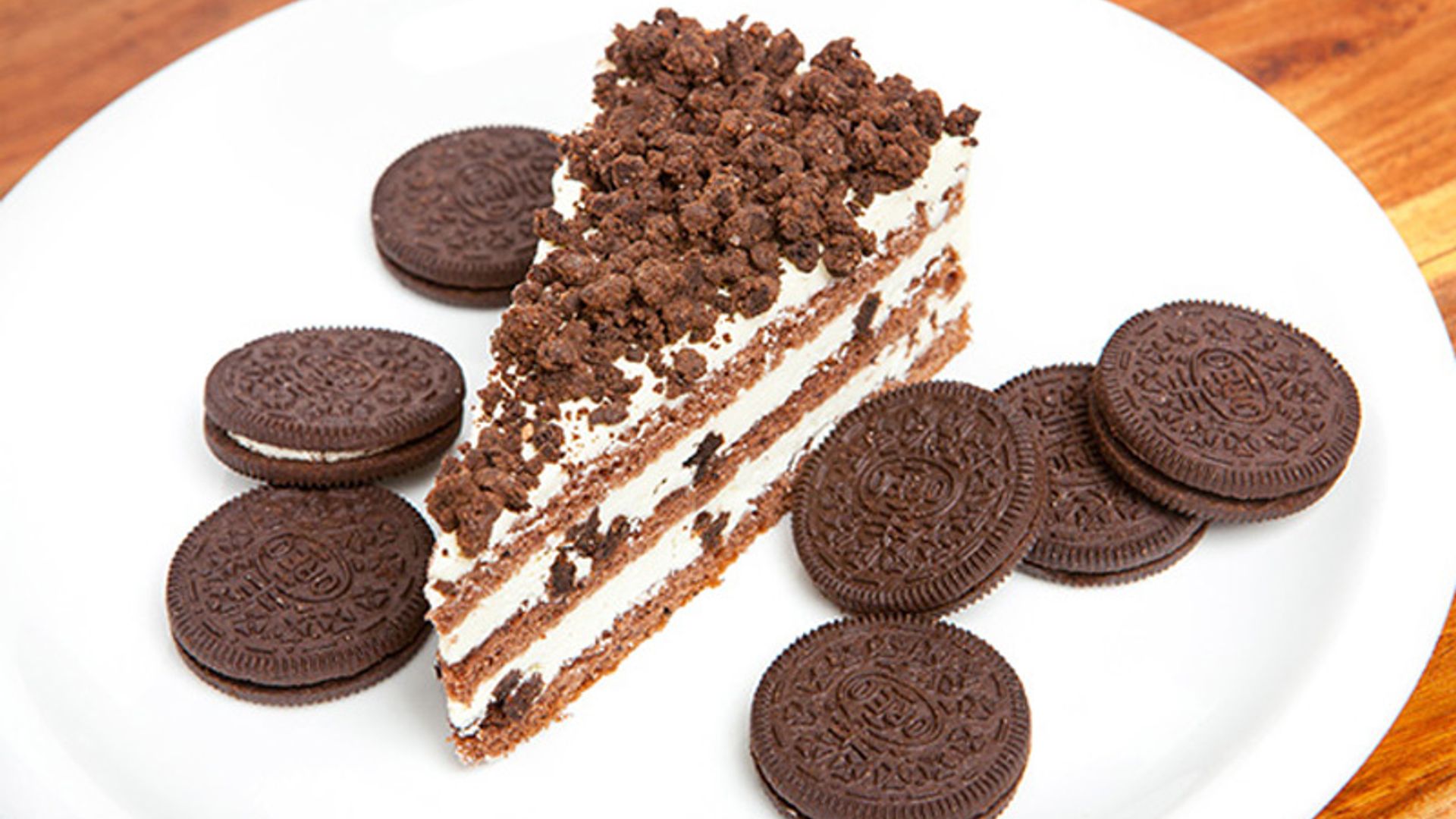Bizcocho casero con galletas Oreo