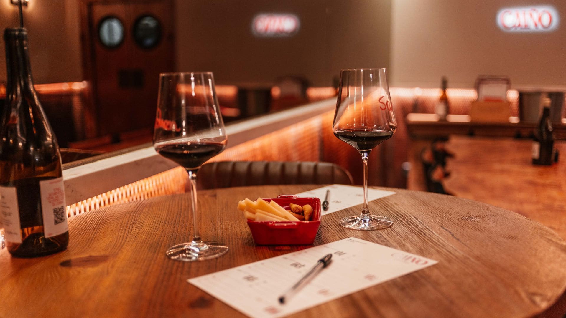 Cata de vinos en Caíño Madrid