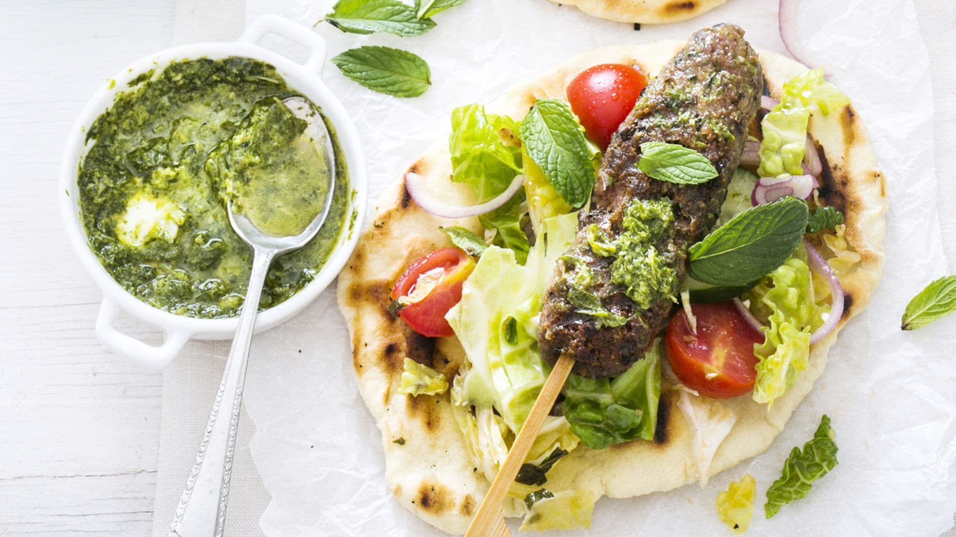 Koftas en pan de pita casero