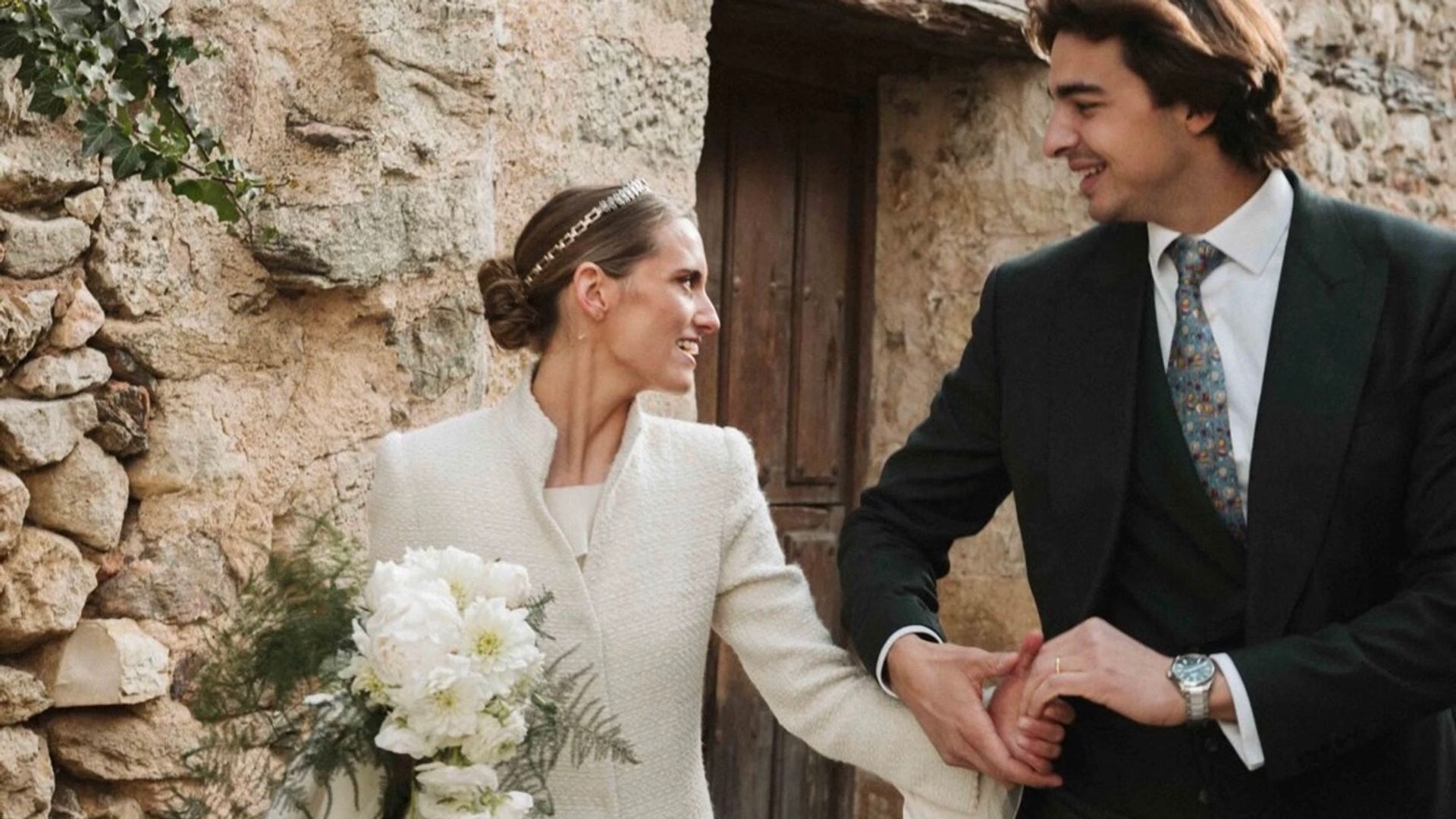 El tejido escocés que puso de moda Coco Chanel es el rey de la temporada: así llevan el tweed las novias que más saben de moda
