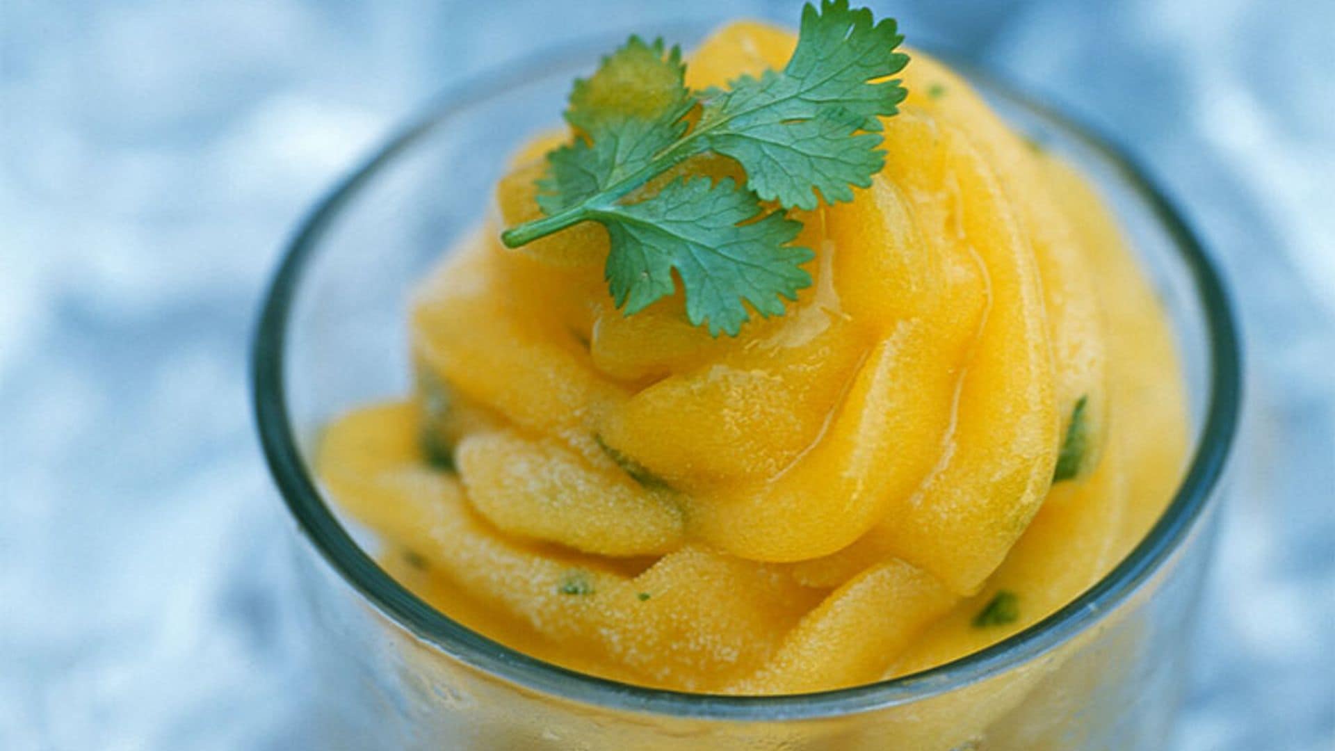 Sorbete de papaya y cilantro