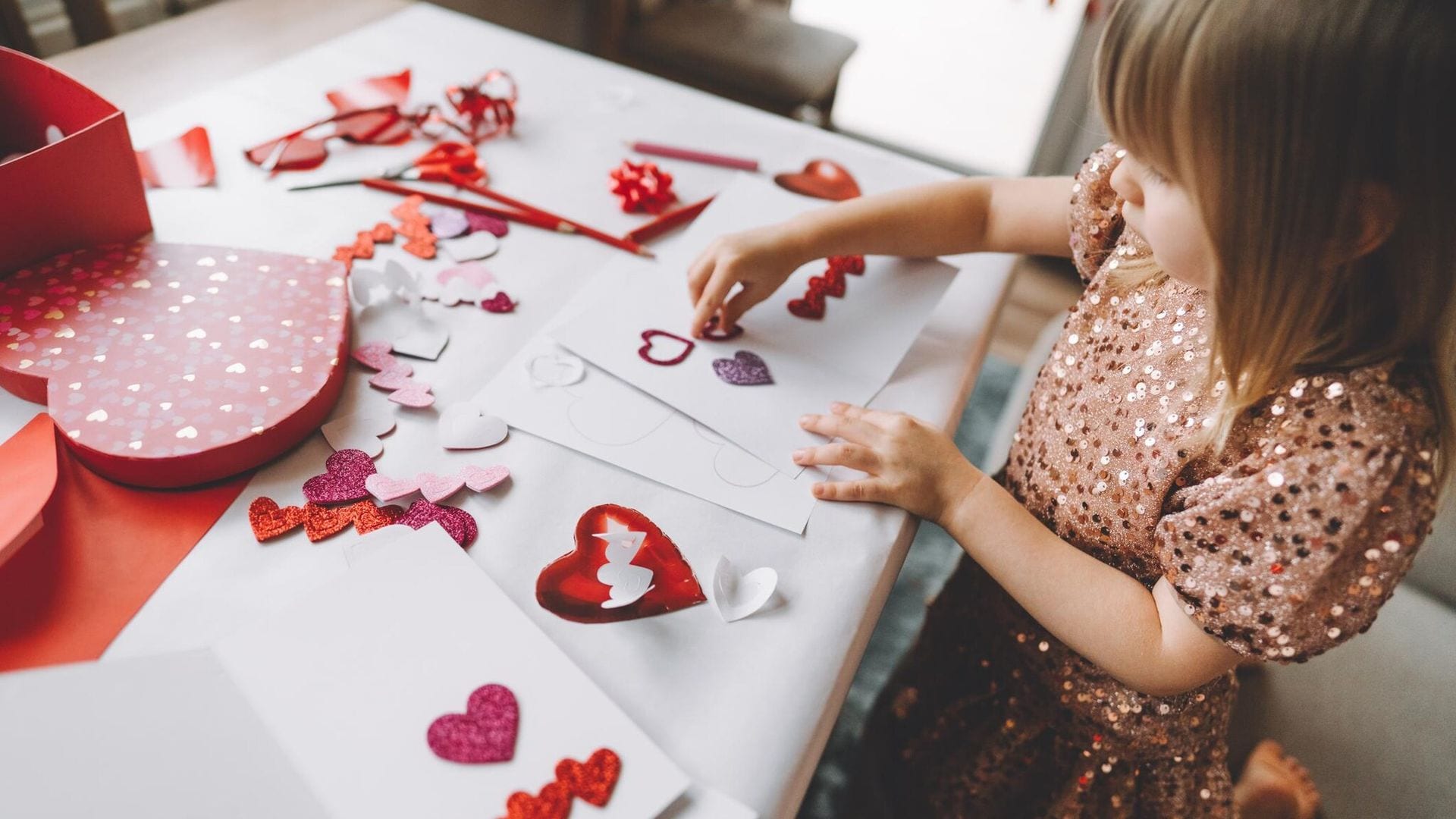 Manualidades (con mucho amor) para hacer con niños en San Valentín