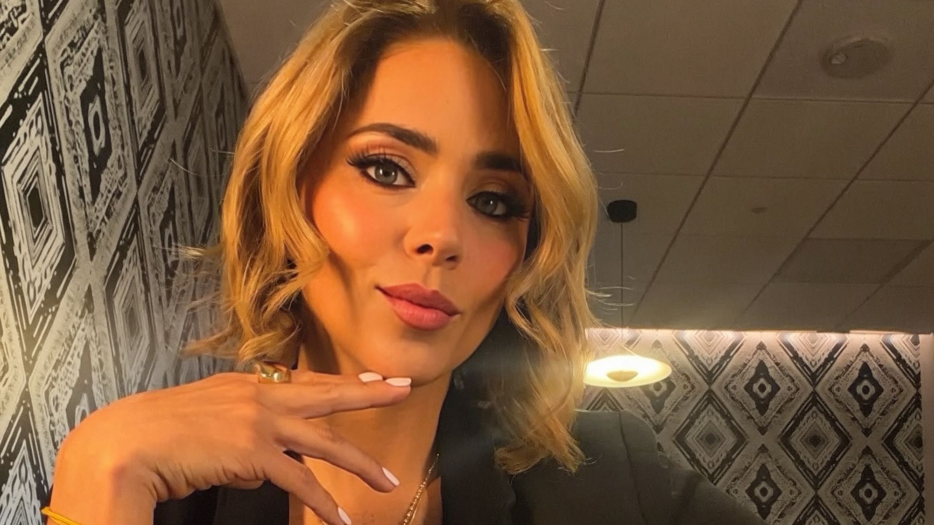 Ana Carla Sinclair se defiende ante demanda de Gabriel Soto: 'No es el hombre del que me enamoré'