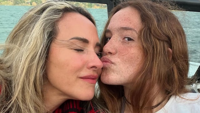 Laura de la Fuente celebra feliz el cumpleaños de Angélica Castro: 'La mejor mujer, mamá y amiga'