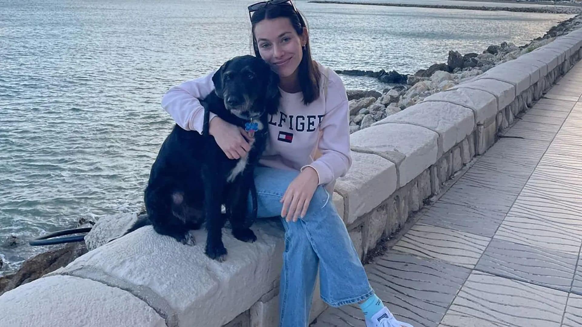 Ana García Aranda junto a Boro