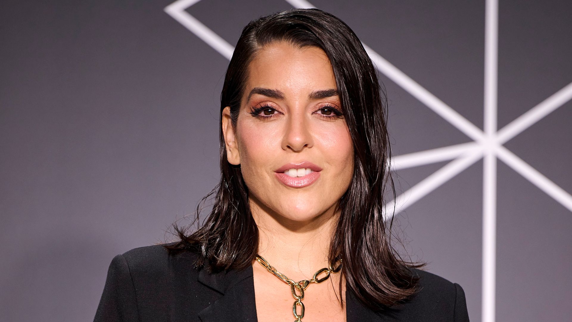 Ruth Lorenzo comparte con dolor su infancia en 'Universo Calleja': "Mi padre tenía otra familia"