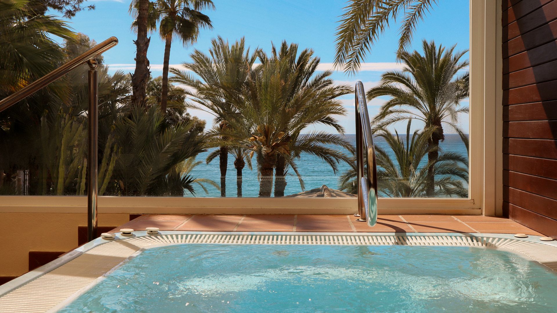 Hotel Montíboli (Villajoyosa, Alicante). Piscina Interior.