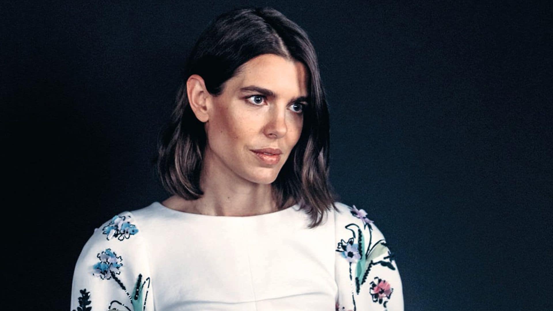 Carlota Casiraghi reina con su nuevo look entre las princesas de la moda