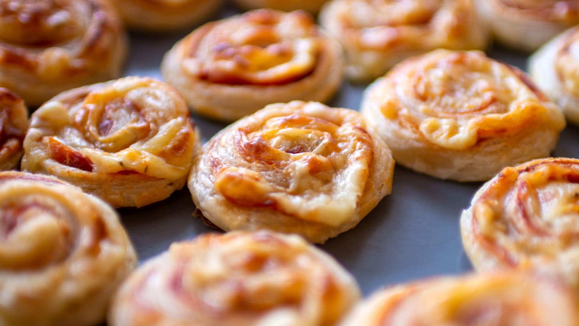 Rollitos de jamón y queso Cheddar