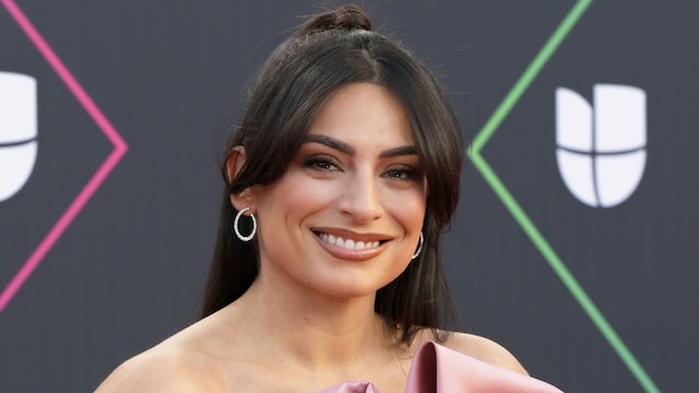 LAS VEGAS, NEVADA - NOVEMBER 18: Ana Brenda Contreras attends The 22nd Annual Latin GRAMMY Awards at MGM Grand Garden Arena on November 18, 2021 in Las Vegas, Nevada. (Photo by Shy McGrath/WireImage,)