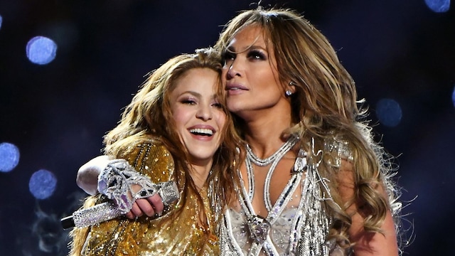 Jennifer Lopez cho rằng màn trình diễn của cô với Shakira là một ý tưởng tồi | XIN CHÀO!