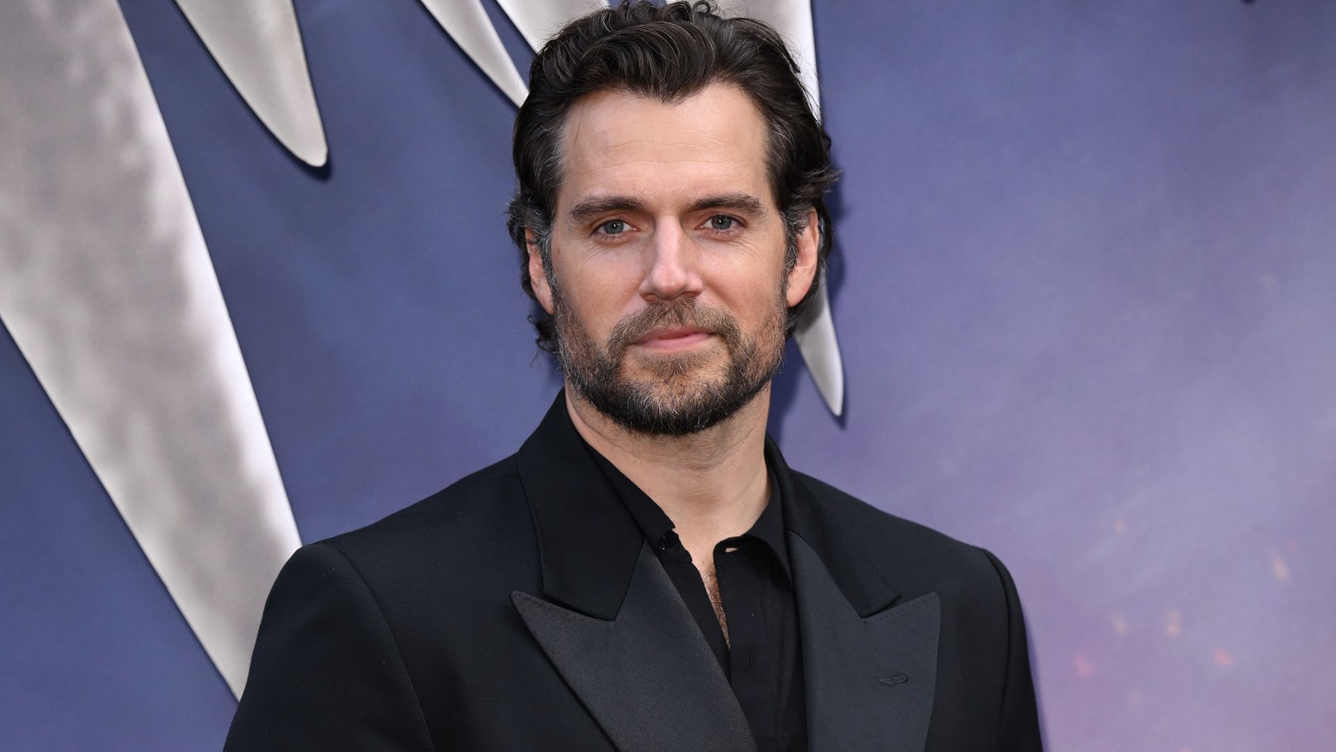 Henry Cavill sufrió una lesión mientras se preparaba para su nueva película.