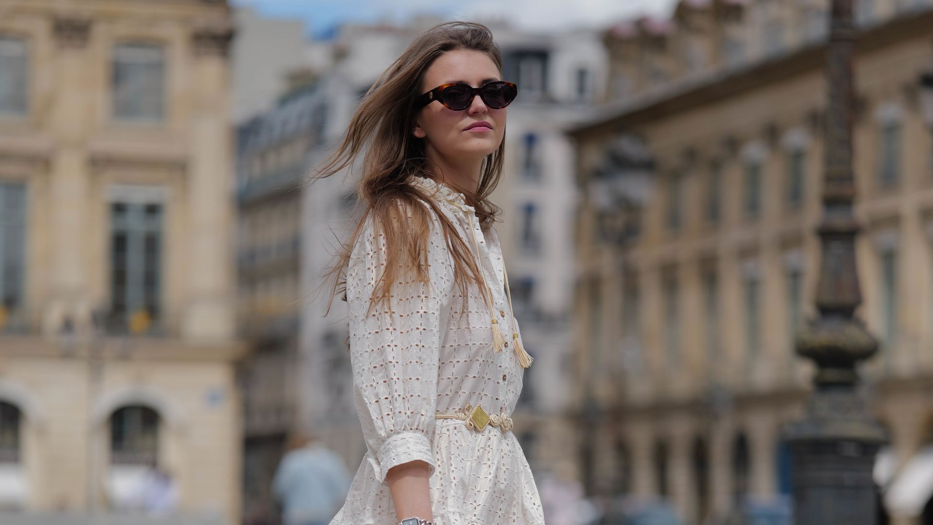 Elegante y 'chic': copia los básicos de verano de las francesas y viste genial estas vacaciones