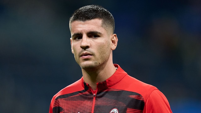 Plano medio de Álvaro Morata en un partido con el AC Milan