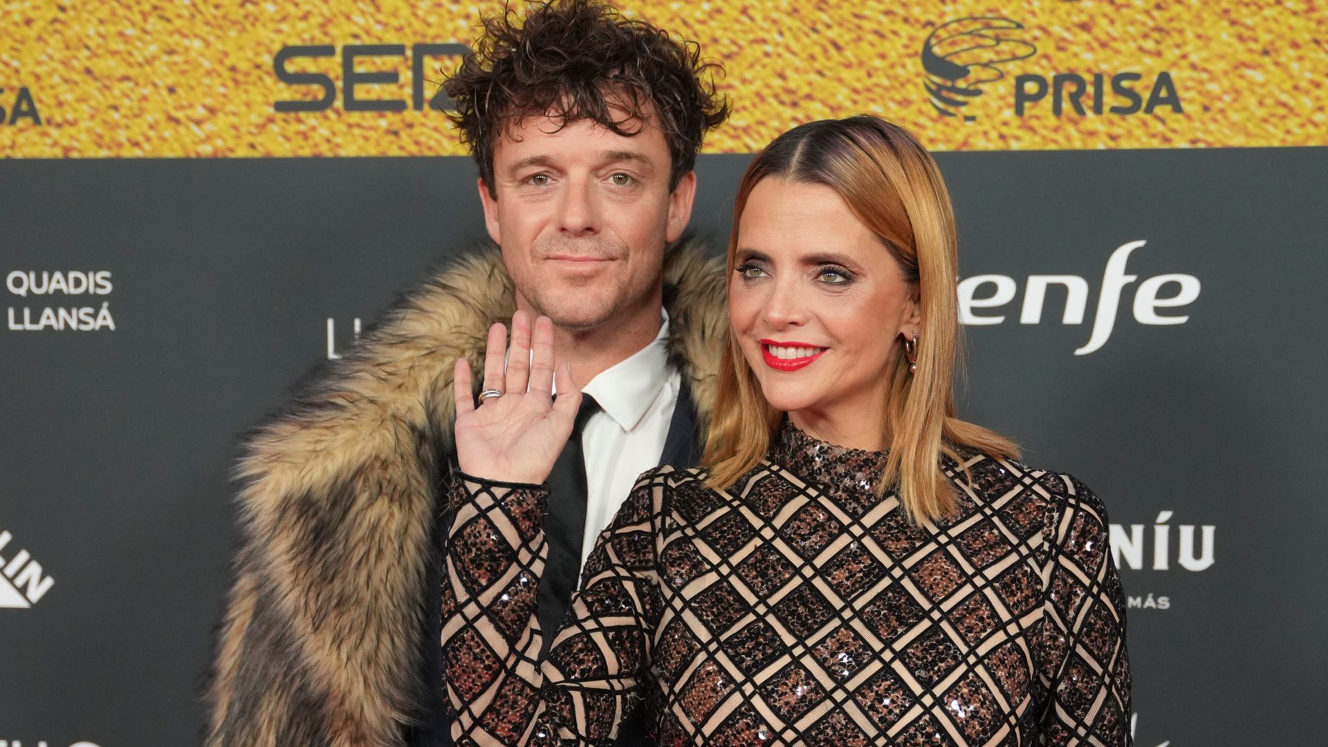 Foto a foto los protagonistas de los Premios Ondas: de Paco Lobatón con su hija a Pastora Soler y Macarena Gómez