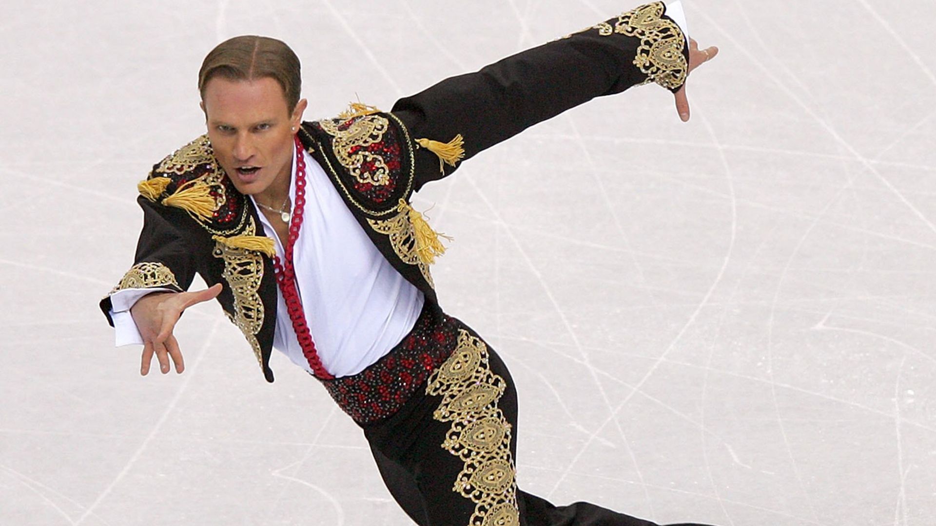 El drama de Roman Kostomarov, el patinador olímpico al que amputaron los pies: en estado crítico tras sufrir un ictus