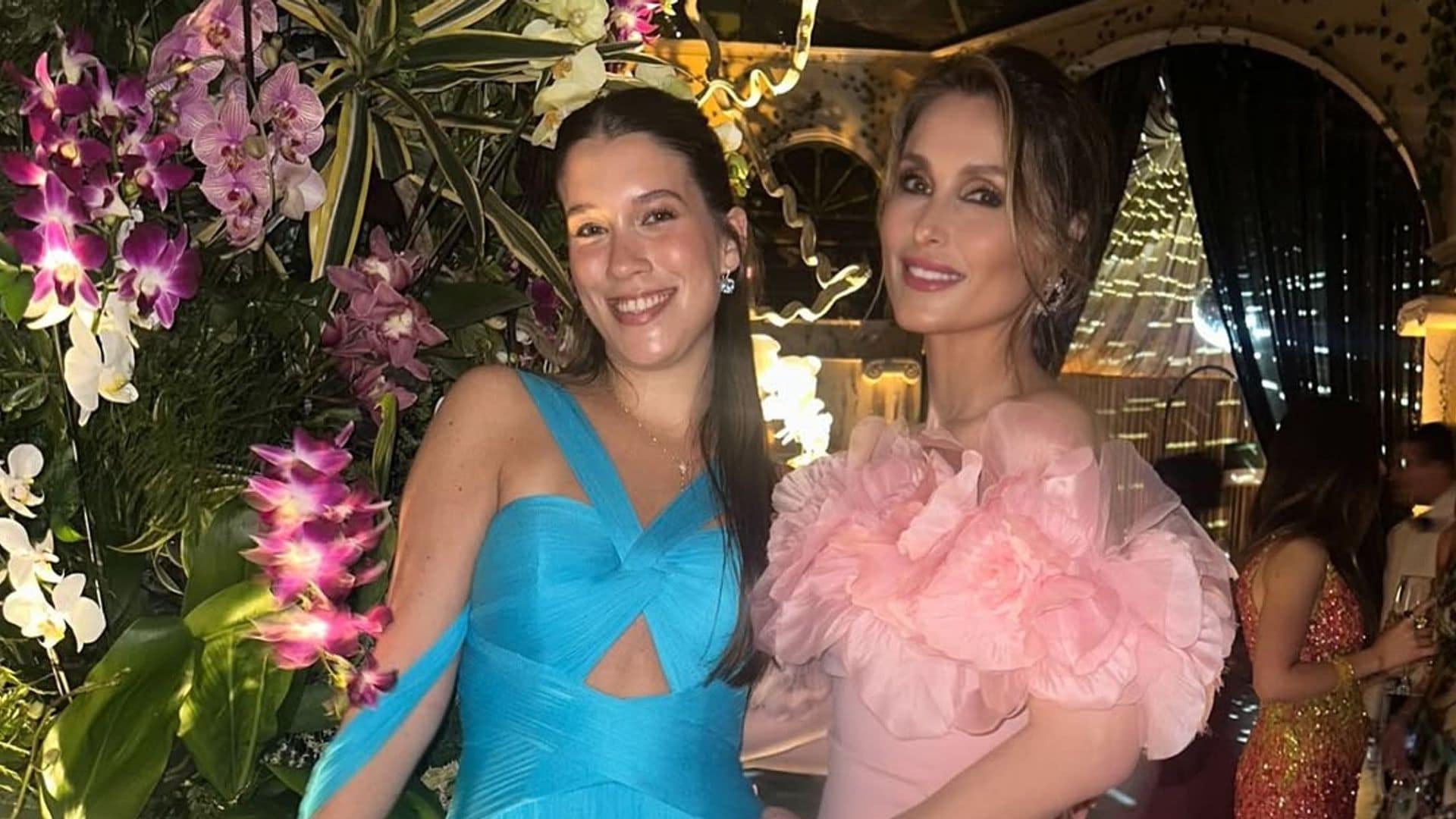 Paloma Cuevas desvela el vestido rosa con flores XXL que llevó a la boda Hochschild en Cartagena de Indias