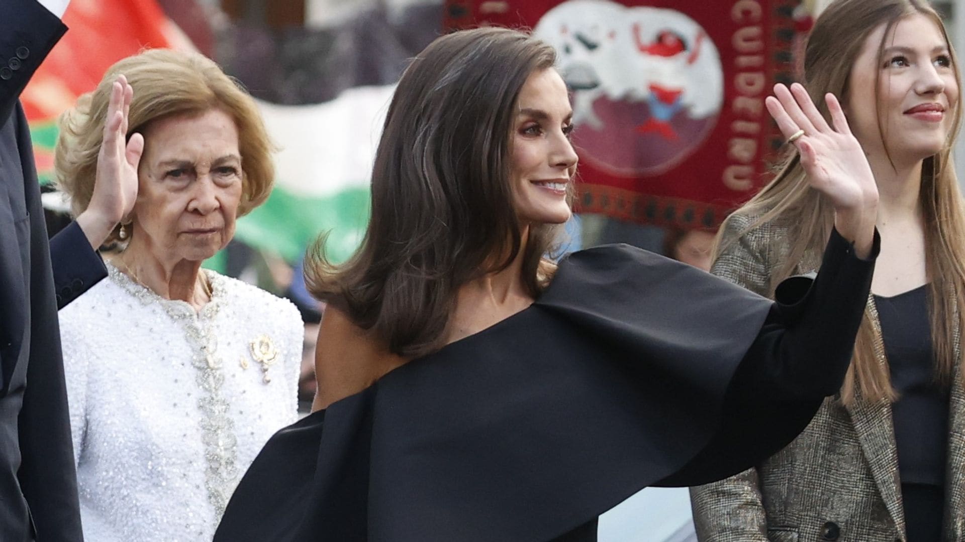 Trucos fáciles para hacerte en casa las ondas de fiesta favoritas de la reina Letizia