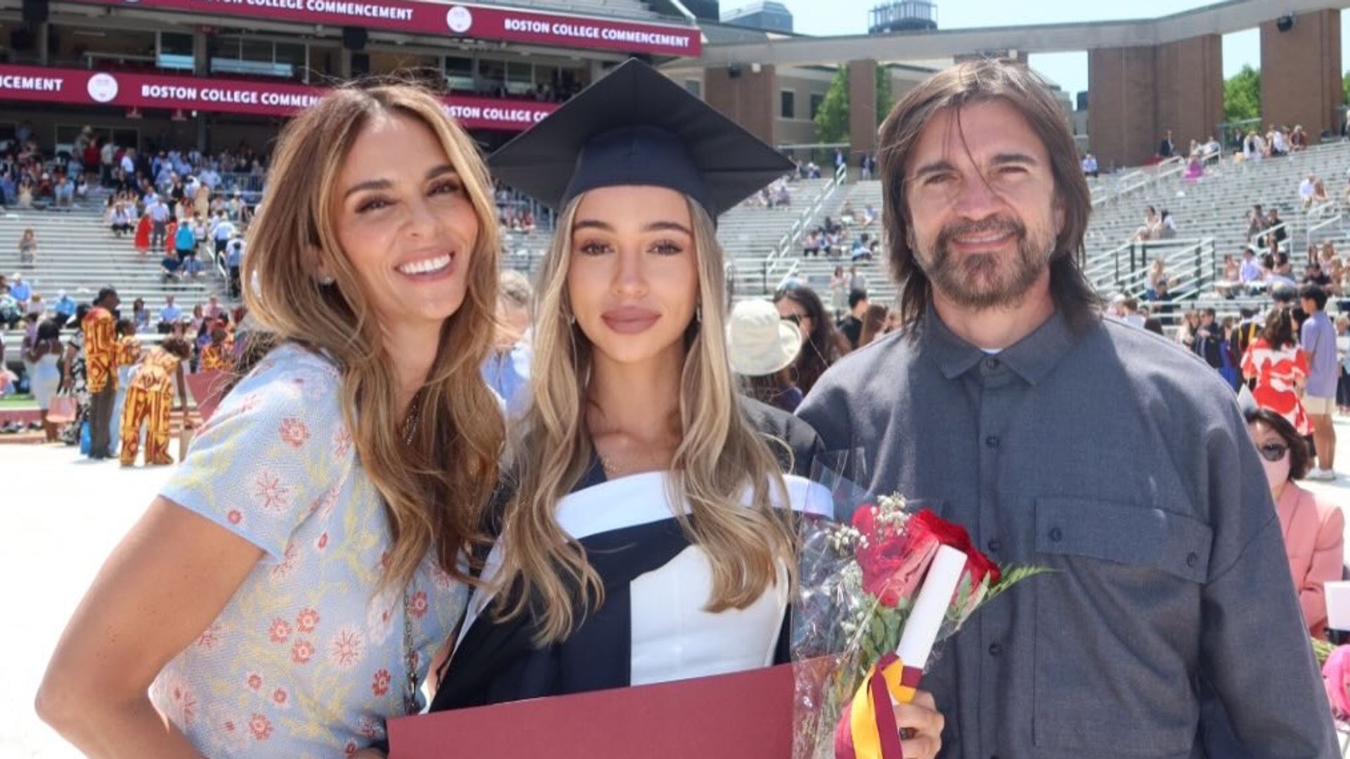 Graduación de Luna, la hija mayor de Juanes y Karen Martínez
