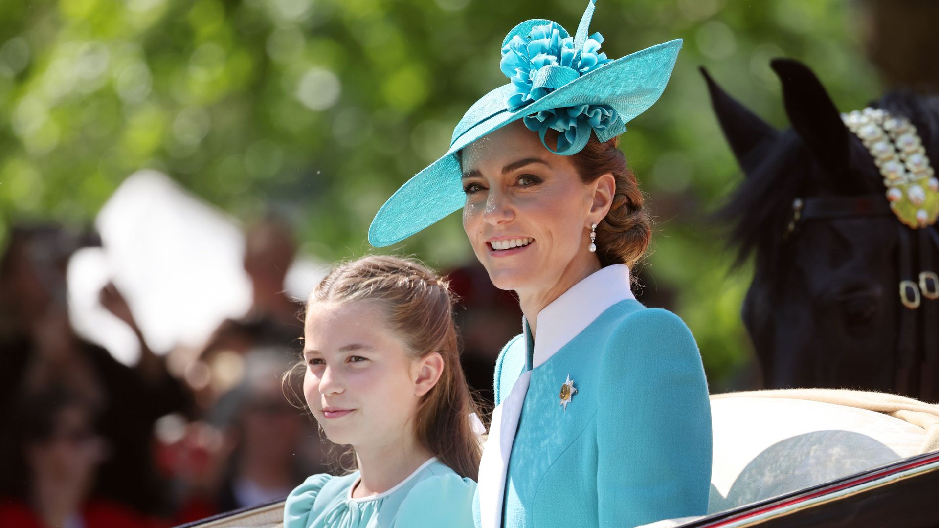 Kate Middleton y la princesa Charlotte en Trooping The Colour 2025
