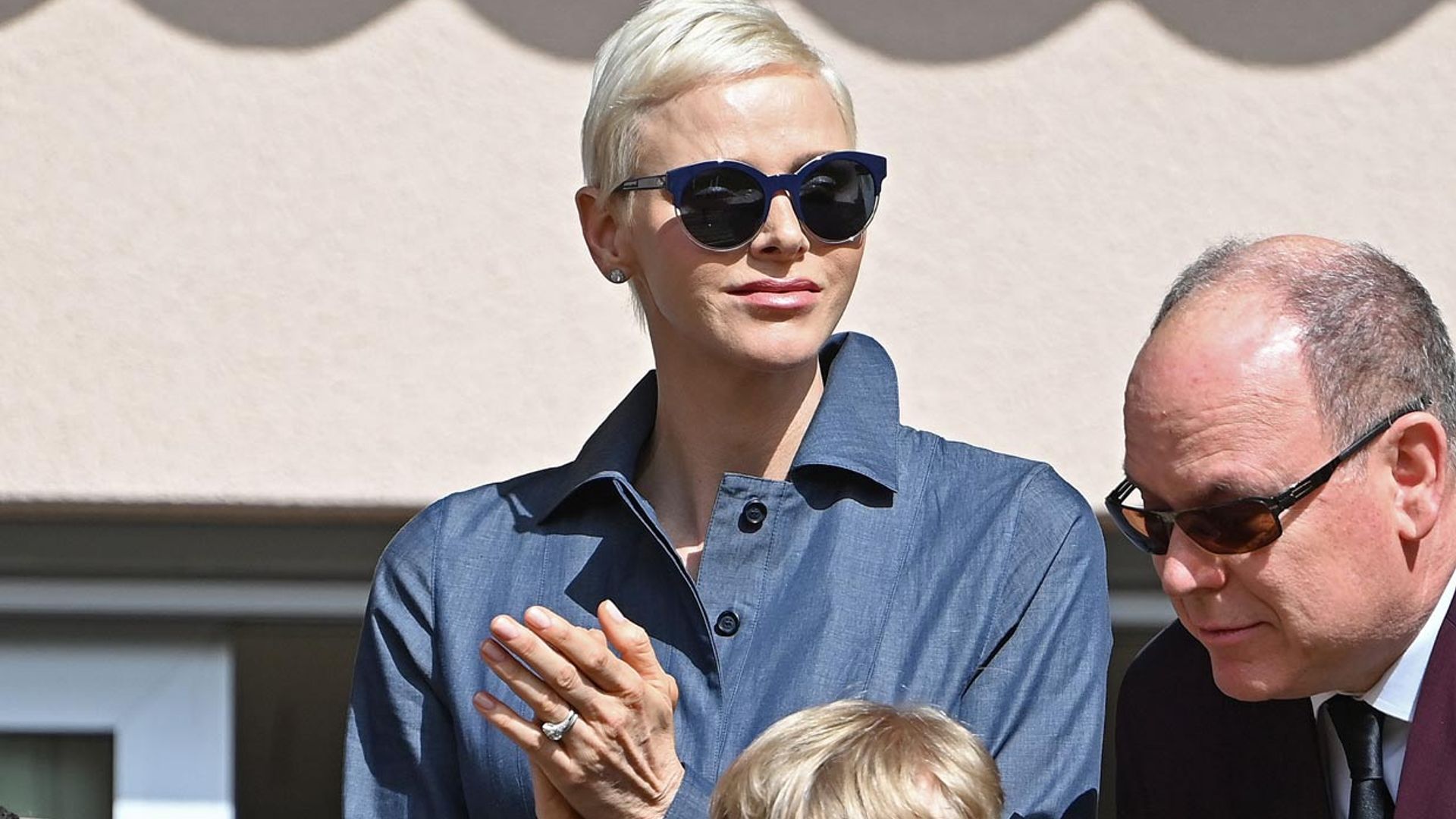 Inspiración sastre y minimalismo: las claves del nuevo estilo de Charlene de Mónaco