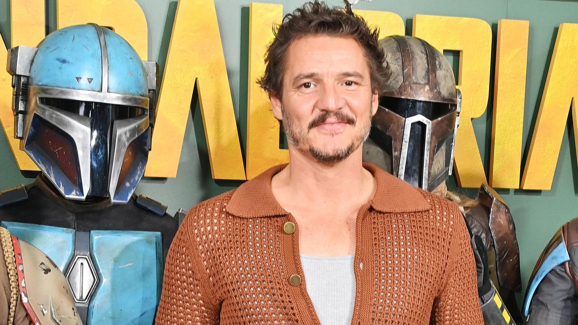 La orden de Pedro Pascal en Starbucks se hace viral y las redes ‘enloquecen’