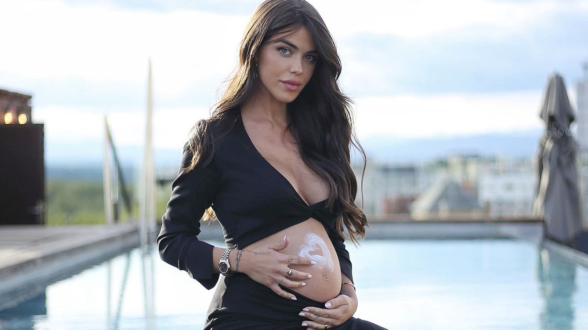 La bonita sorpresa que se ha llevado Violeta Mangriñán al ver la ecografía de su bebé