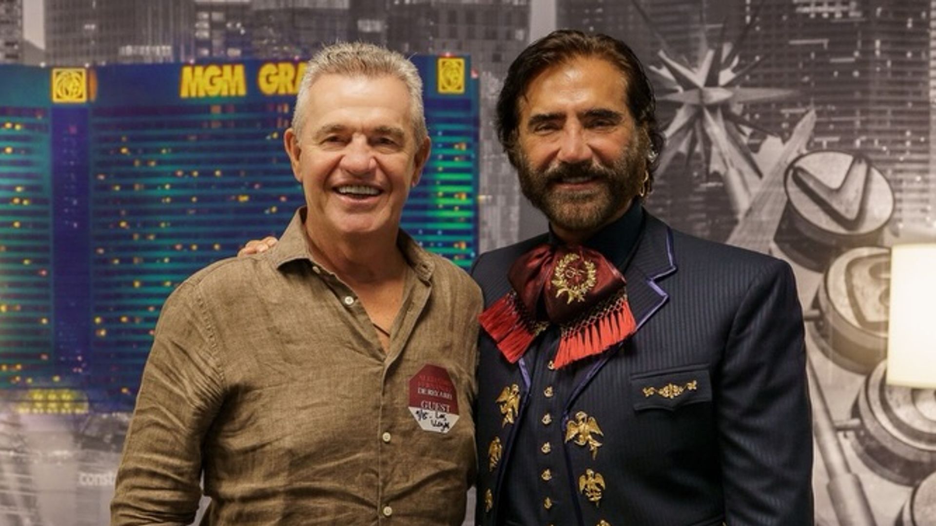 Javier 'El Vasco' Aguirre con Alejandro Fernández.