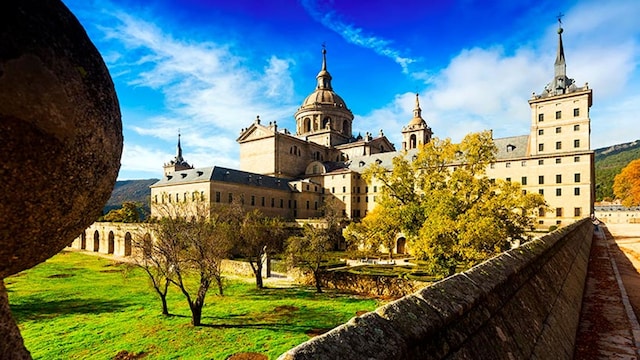 el escorial madrid otono