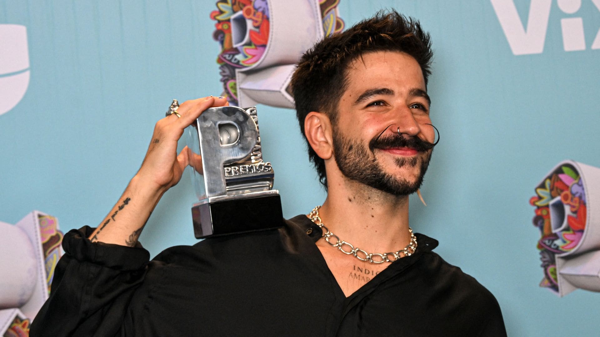  Camilo, ganó Mejor Canción Pop/Rock en Premios Juventud.