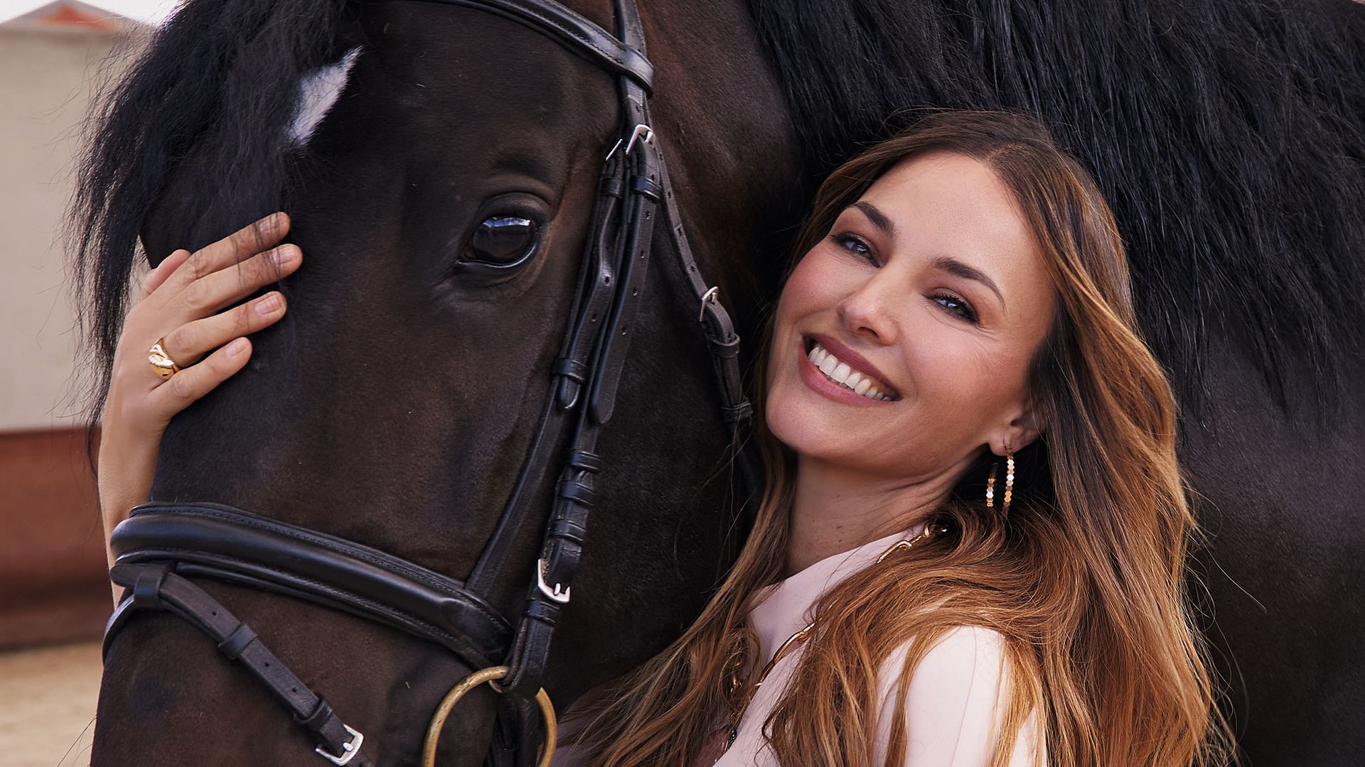 Helen Lindes con su caballo Tor