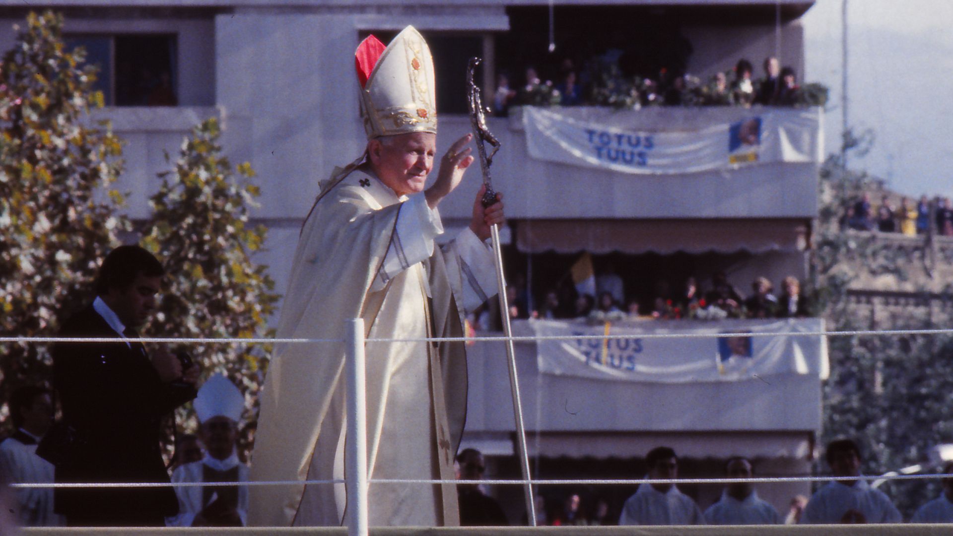 Así han sido las ocho históricas visitas de los Papas a España: de la emoción de Juan Pablo II a la cercanía de Benedicto XVI