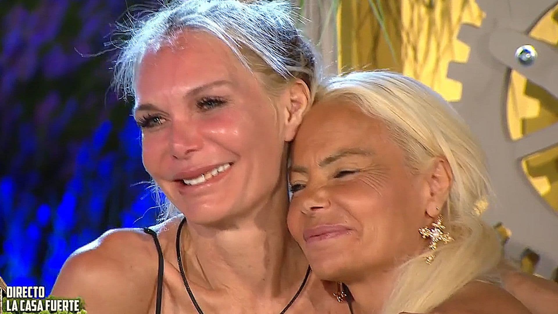 Yola Berrocal y Leticia Sabater se reconcilian tras 20 años y revelan un secreto familiar