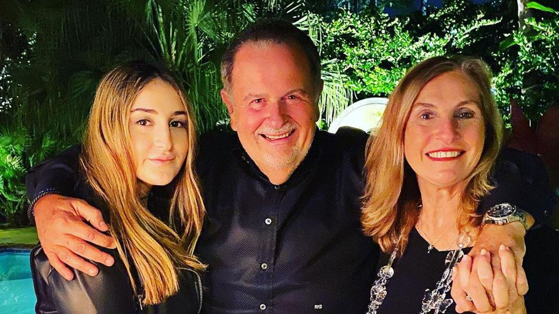 La independencia de Mía; la hija de Raúl de Molina revela que ya no vive con sus padres